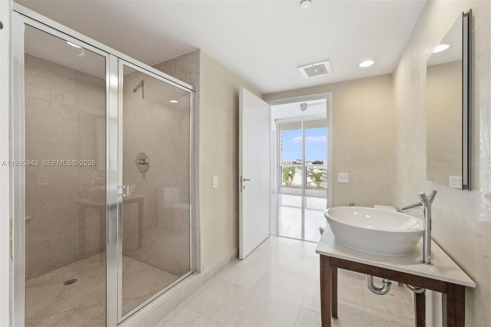 450 Alton Rd # 910, Miami Beach FL 33139 — 20