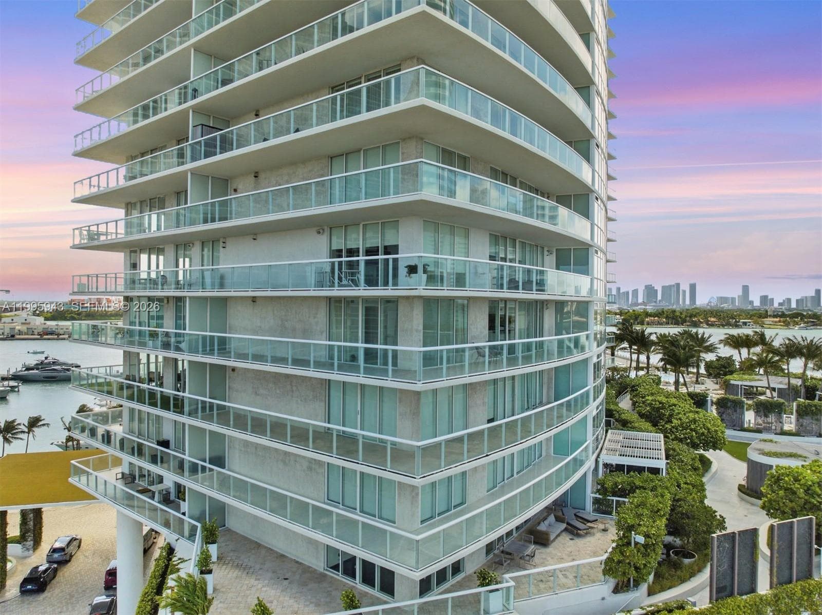 450 Alton Rd # 910, Miami Beach FL 33139 — 14