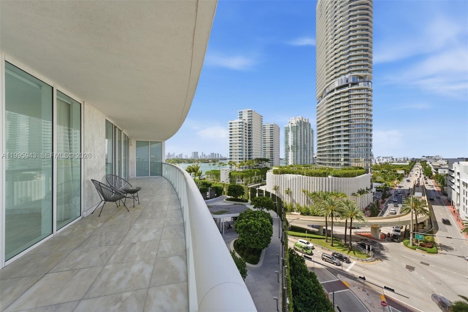 450 Alton Rd # 910, Miami Beach FL 33139 — 31
