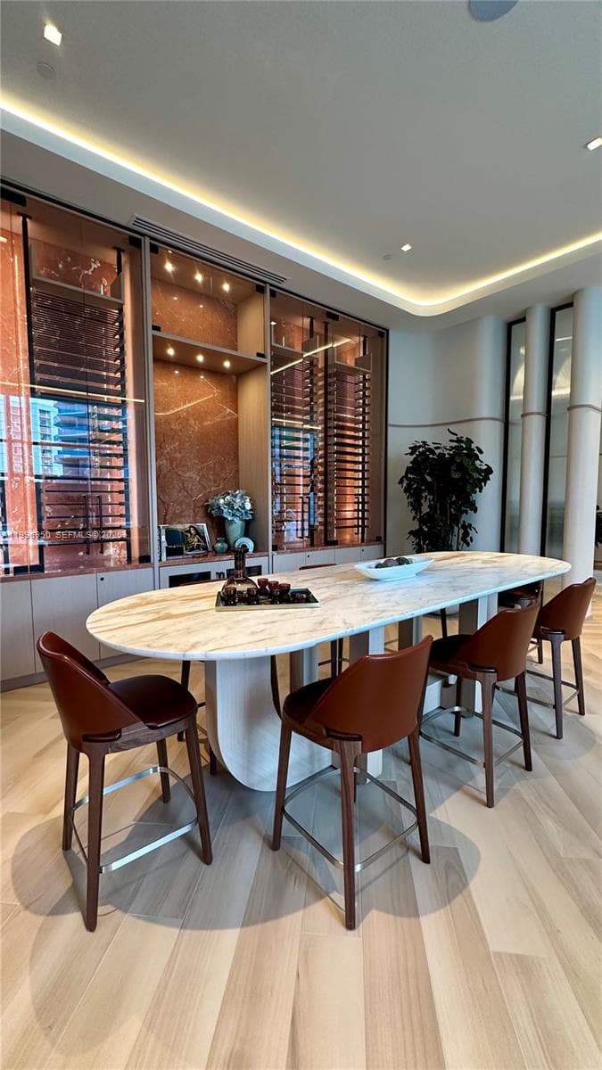 77 SE 5th Street # 2908, Miami FL 33131 — 47