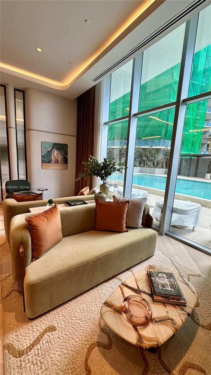 77 SE 5th Street # 2908, Miami FL 33131 — 37