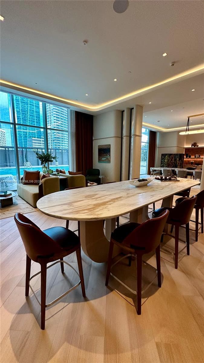 77 SE 5th Street # 2908, Miami FL 33131 — 39