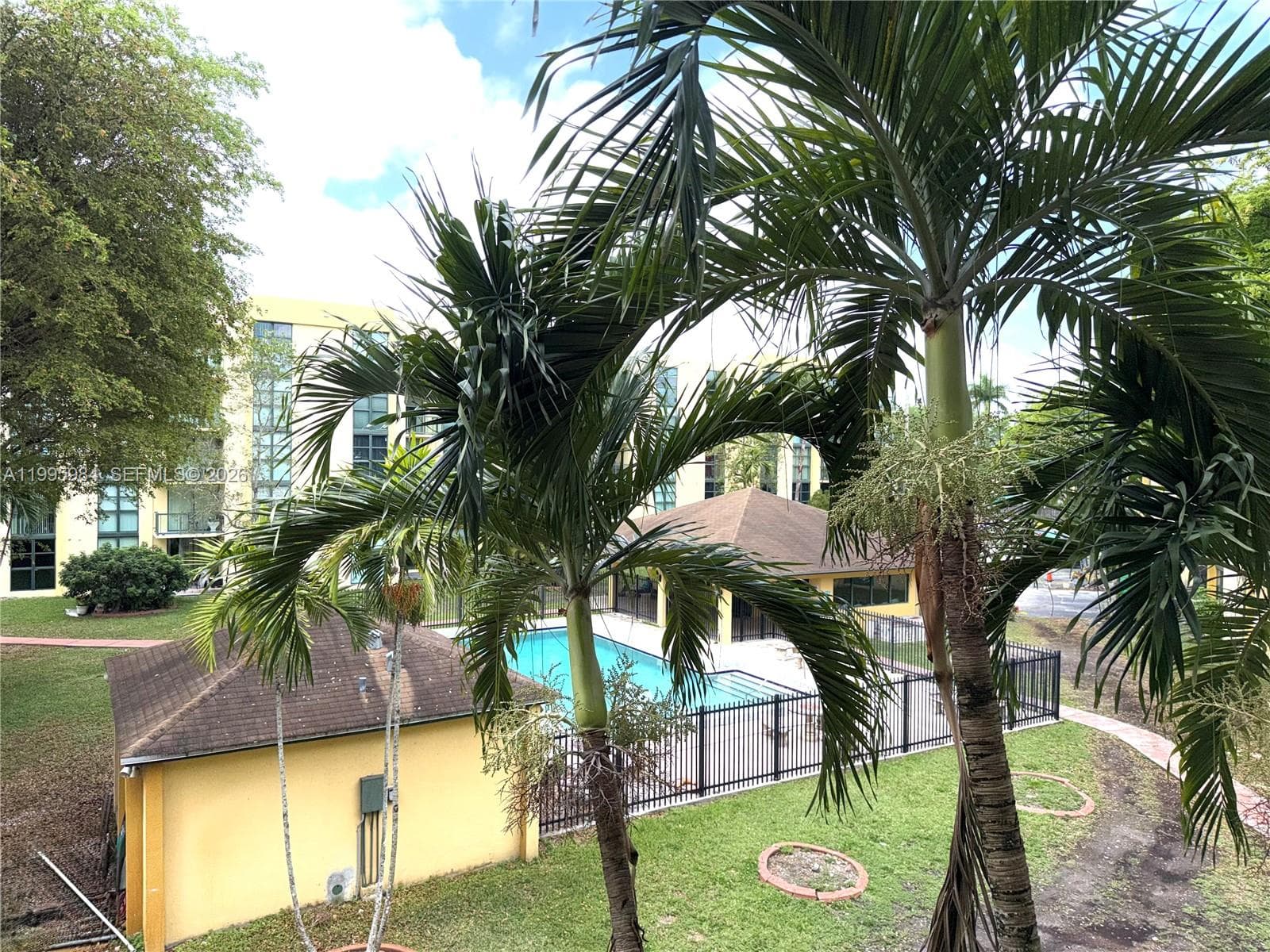 11750 SW 18th St # 1, Miami FL 33175 — 18