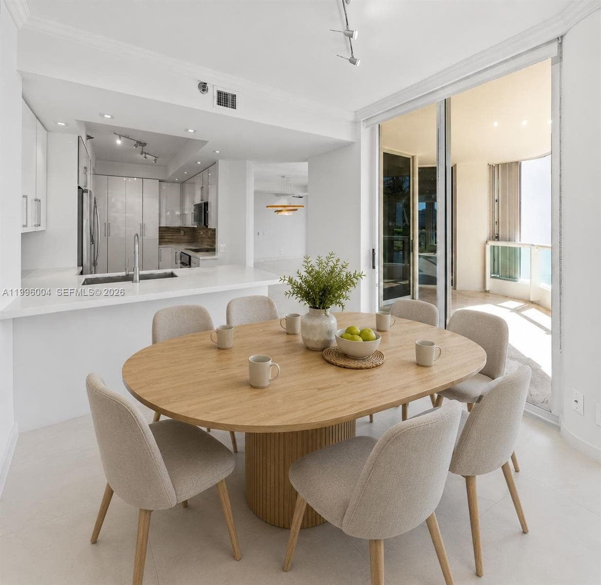 21150 Point Pl # 701, Aventura FL 33180 — 18