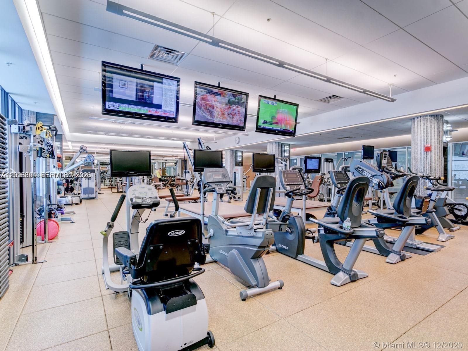 21150 Point Pl # 701, Aventura FL 33180 — 58