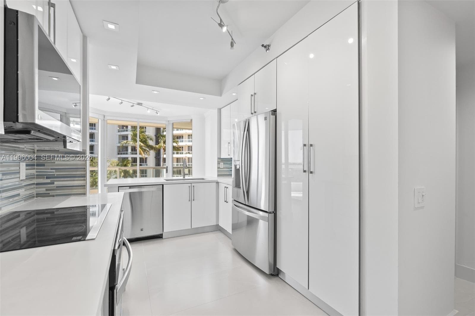 21150 Point Pl # 701, Aventura FL 33180 — 19