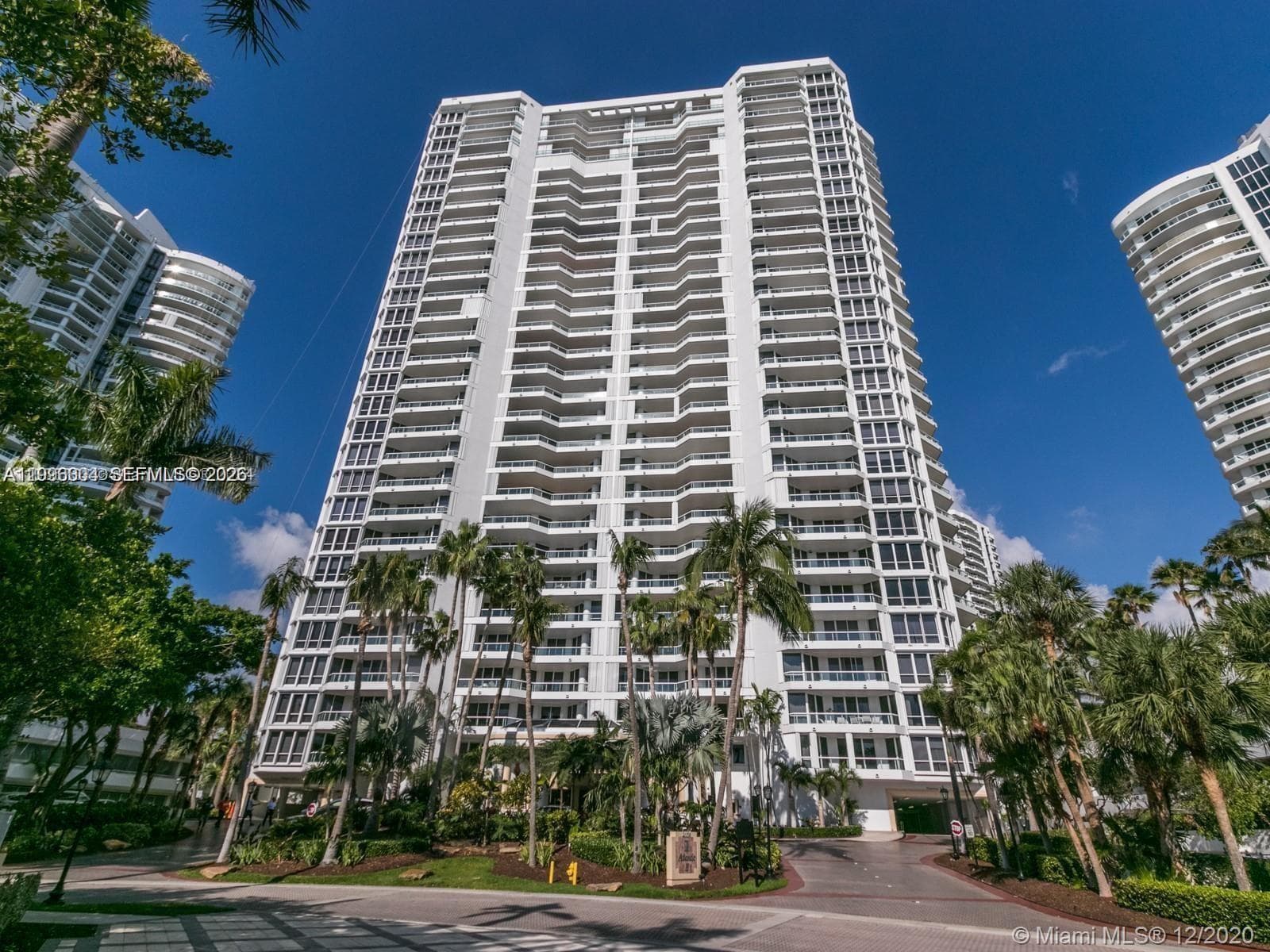 21150 Point Pl # 701, Aventura FL 33180 — 60