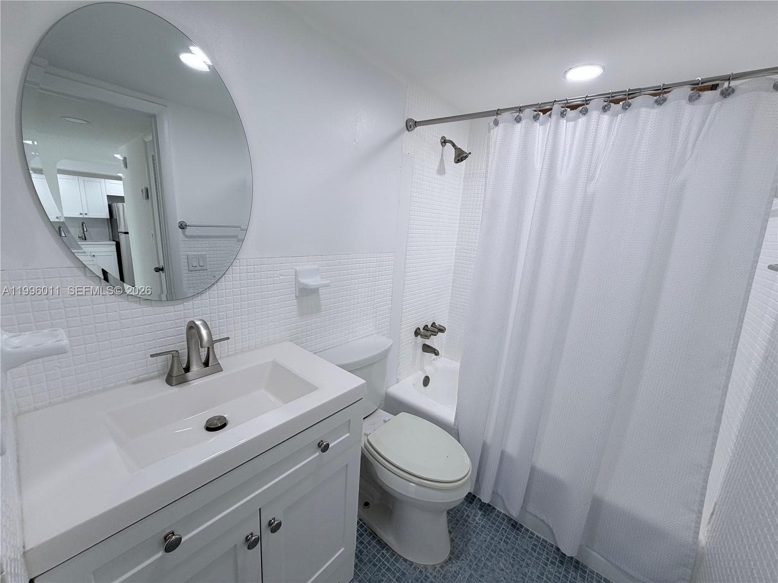 2980 Point East Dr # D112, Aventura FL 33160 — 17