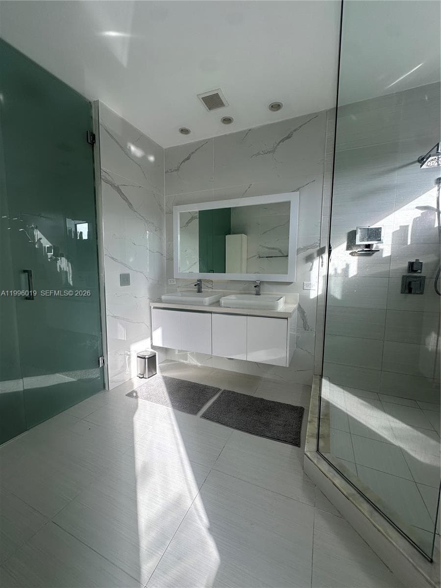 10361 NW 64th Ter, Doral FL 33178 — 9