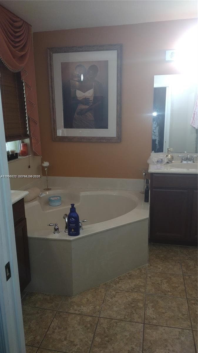Majorca Isles I Condo, Miami Gardens, FL — 8