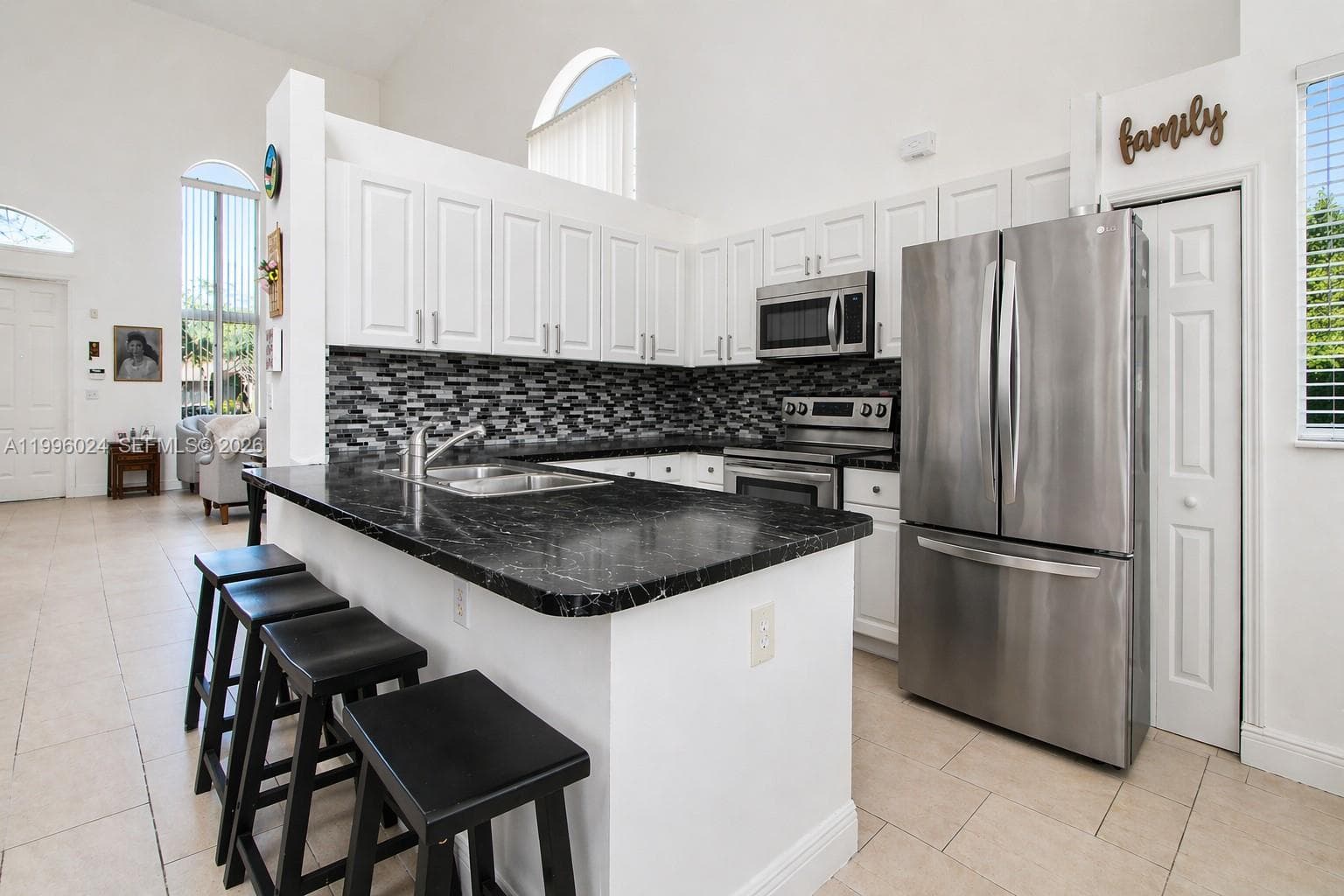 1910 SE 14th Cir, Homestead FL 33035 — 32