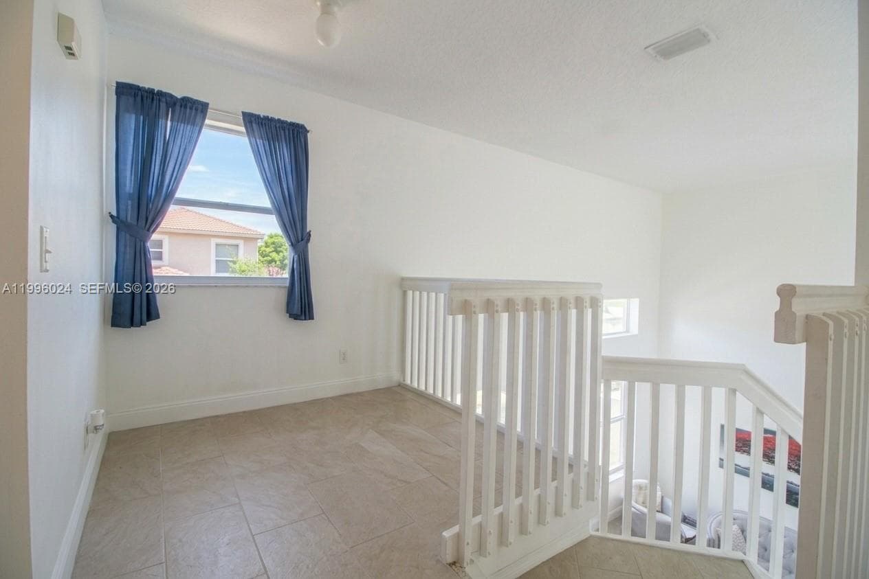 1910 SE 14th Cir, Homestead FL 33035 — 15