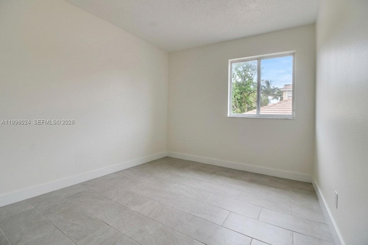 1910 SE 14th Cir, Homestead FL 33035 — 21