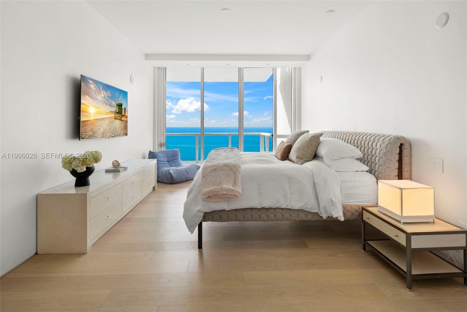 100 S Pointe Dr, Miami Beach FL 33139 — 24