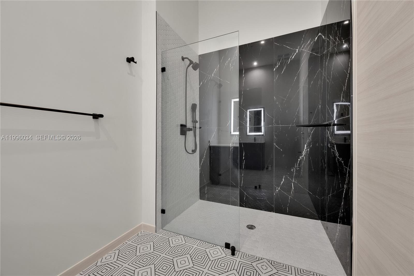 4220 Laguna St # 803, Coral Gables FL 33146 — 17