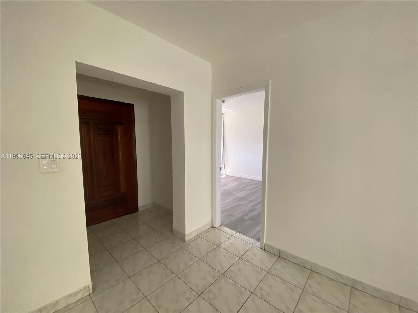 1101 Bay Dr, Miami Beach FL 33141 — 56