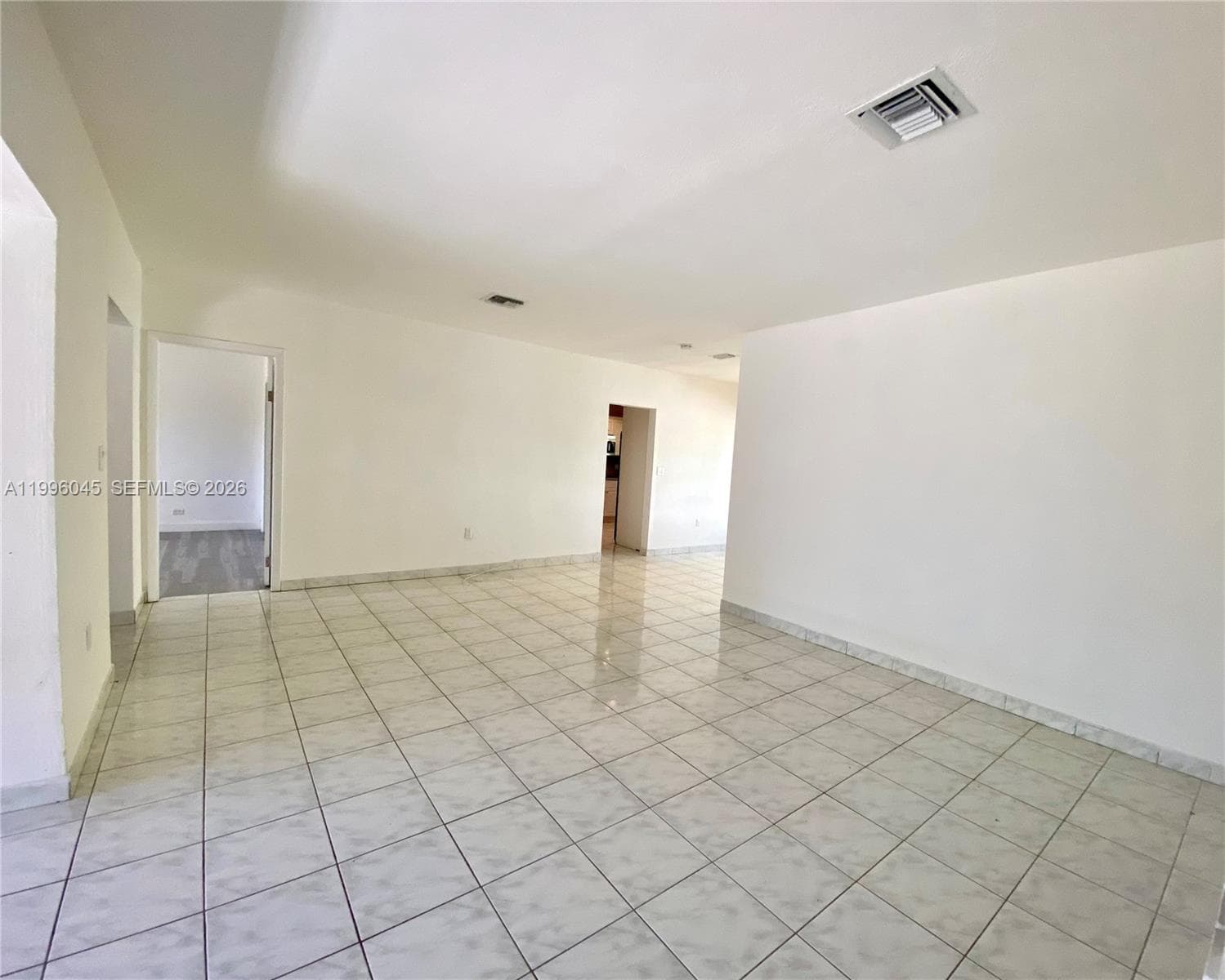 1101 Bay Dr, Miami Beach FL 33141 — 29