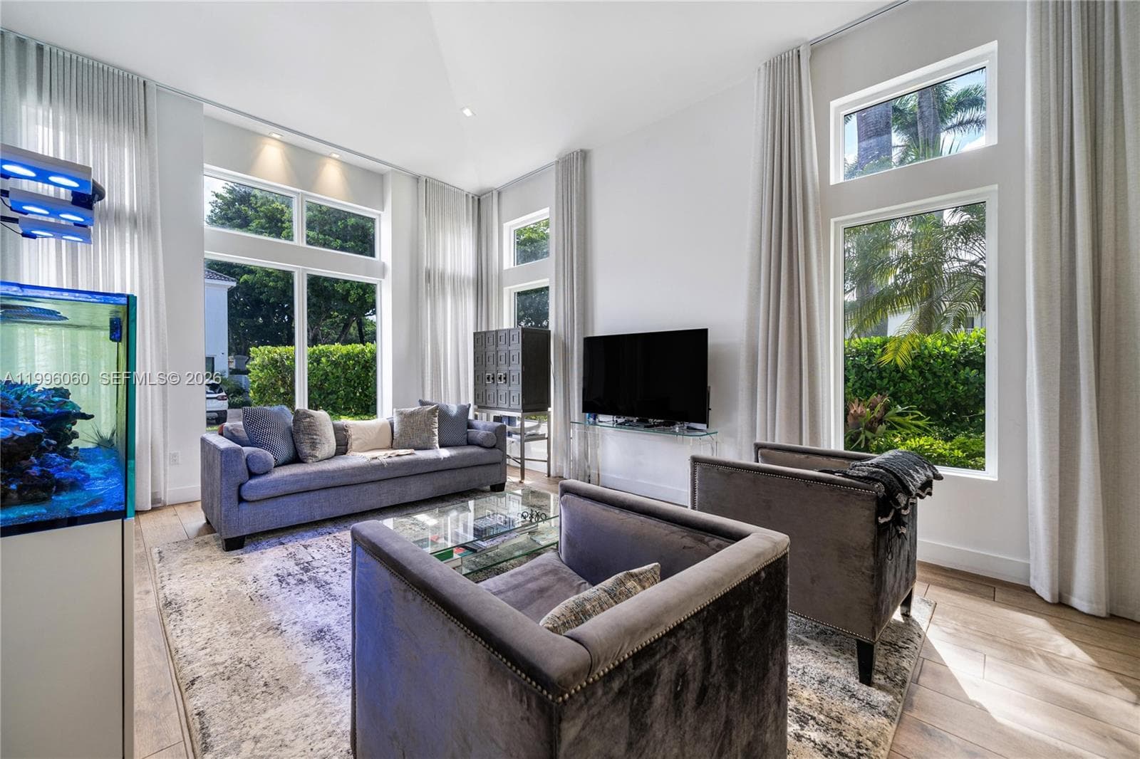 3703 NE 199th St, Aventura FL 33180 — 13