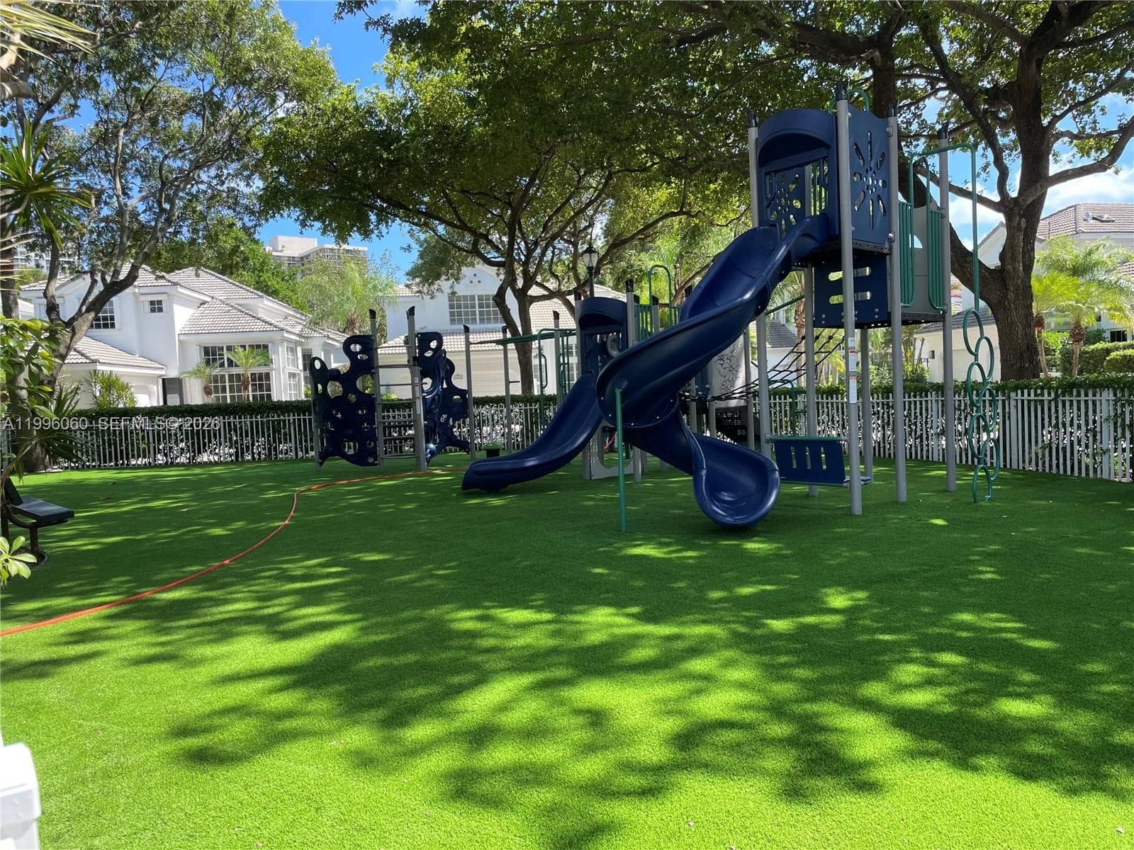 3703 NE 199th St, Aventura FL 33180 — 43