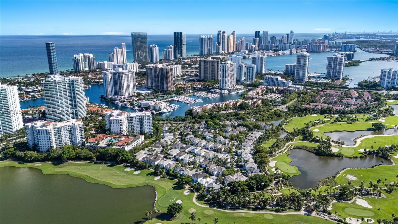 3703 NE 199th St, Aventura FL 33180 — 39