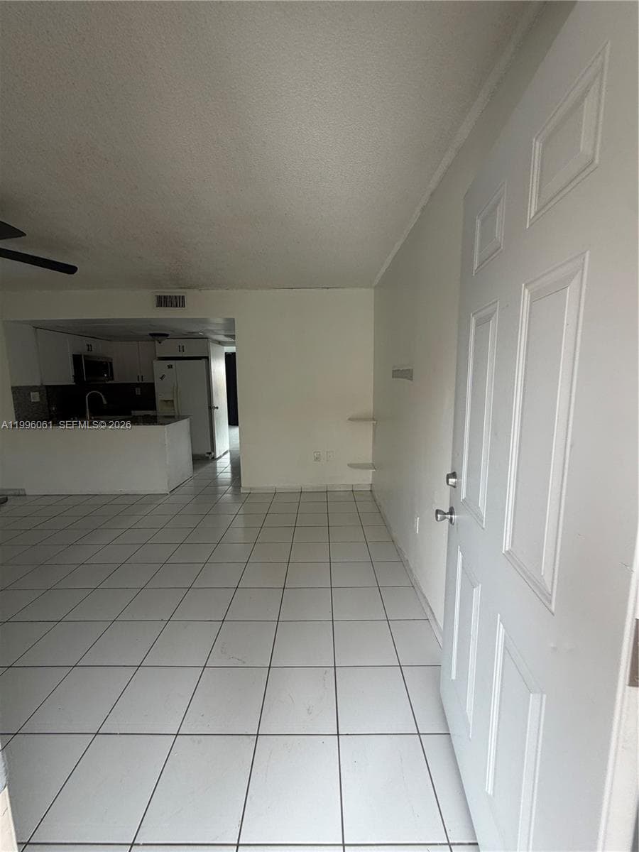 2170 W 60th St # 16205, Hialeah FL 33016 — 1