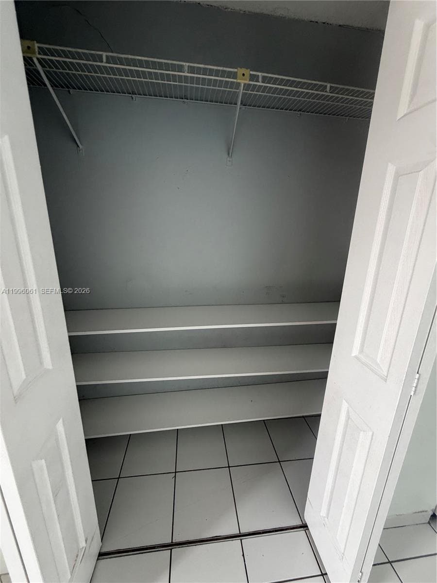 2170 W 60th St # 16205, Hialeah FL 33016 — 9
