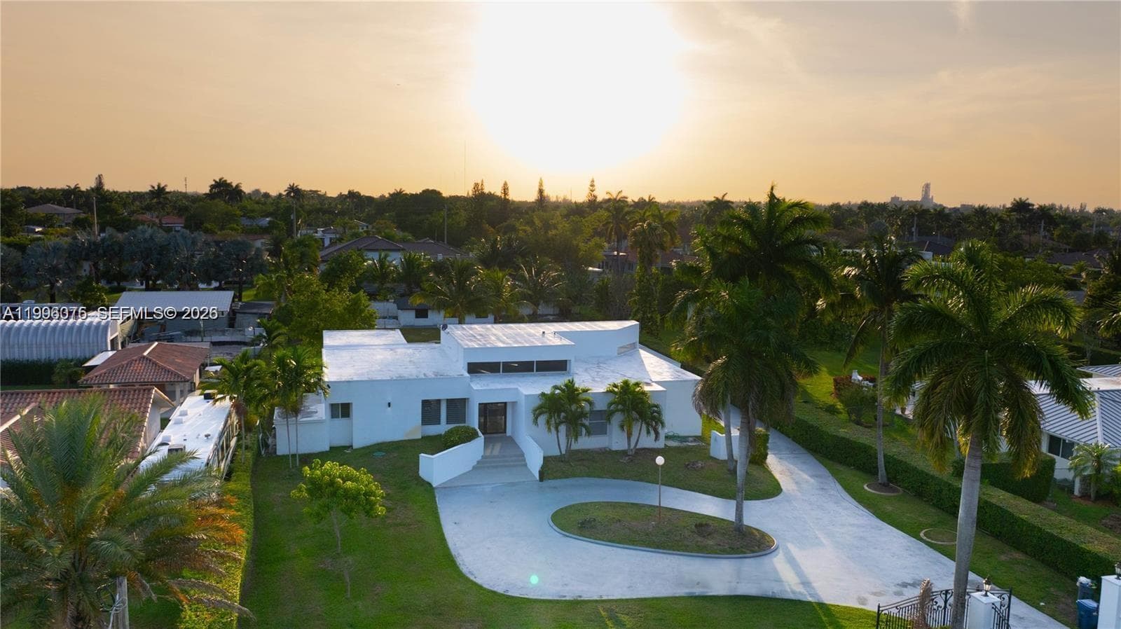 290 NW 125th Ave, Miami FL 33182 — 3