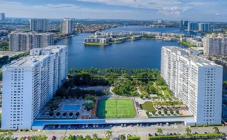 2851 NE 183rd St # 906E, Aventura FL 33160 — 1