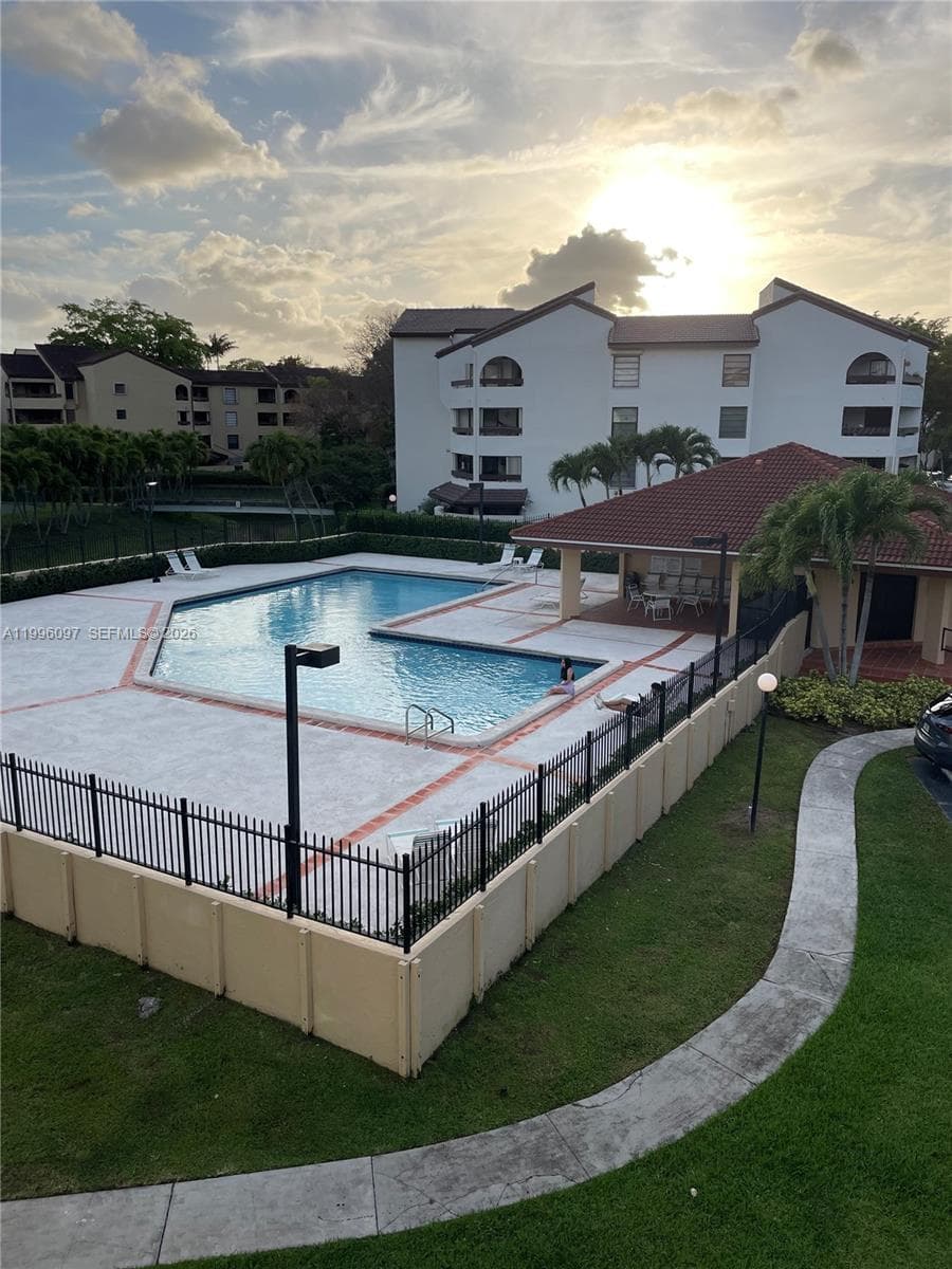 9140 SW 123rd Ct # 309, Miami FL 33186 — 11
