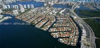 Eastern Shores White Hous, North Miami Beach, FL — 2