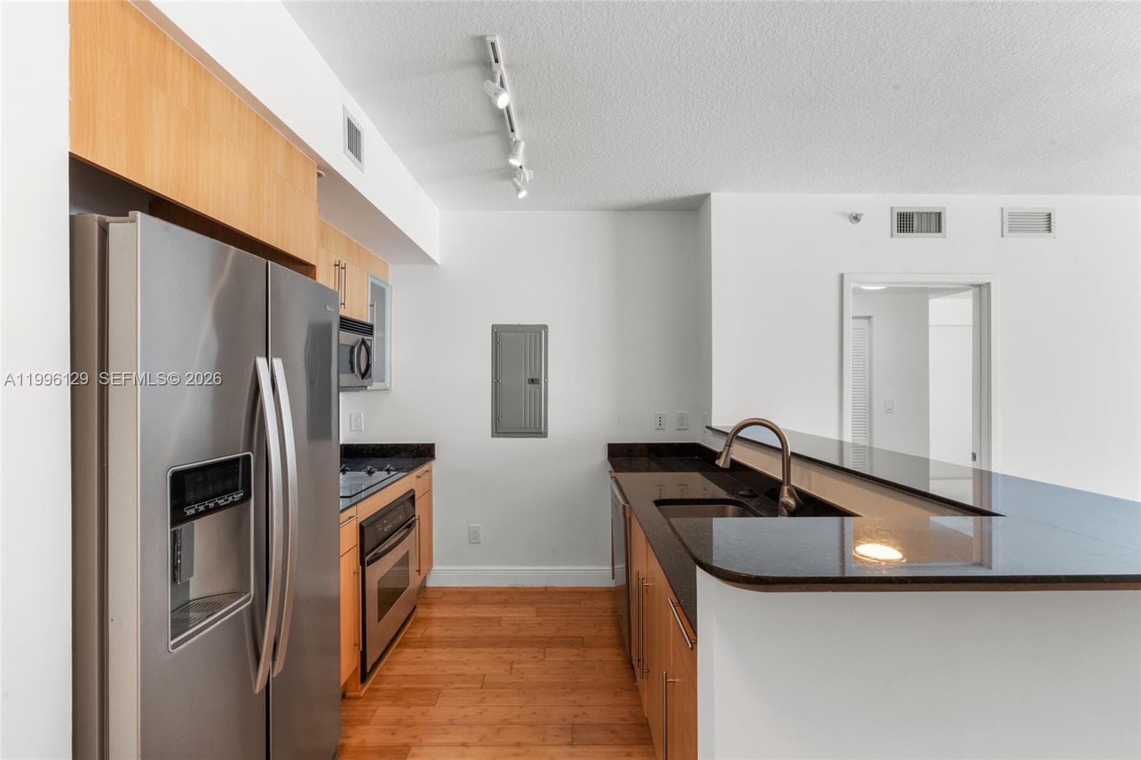 335 S Biscayne Blvd # 908, Miami FL 33131 — 6