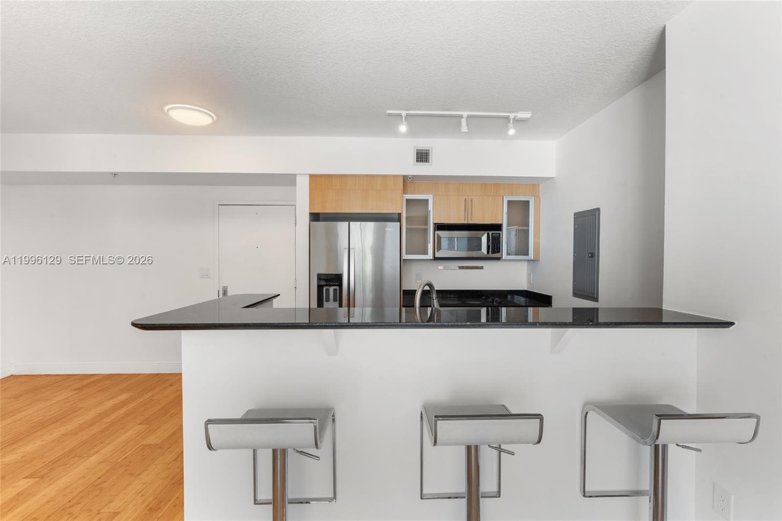 335 S Biscayne Blvd # 908, Miami FL 33131 — 8