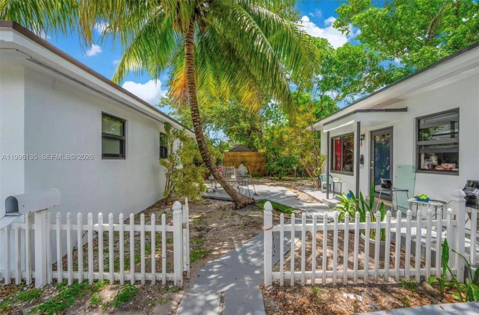 7625 NW 4th Ct, Miami FL 33150 — 2