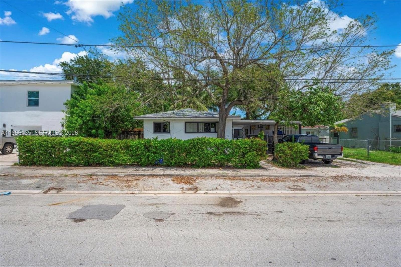 7625 NW 4th Ct, Miami FL 33150 — 5