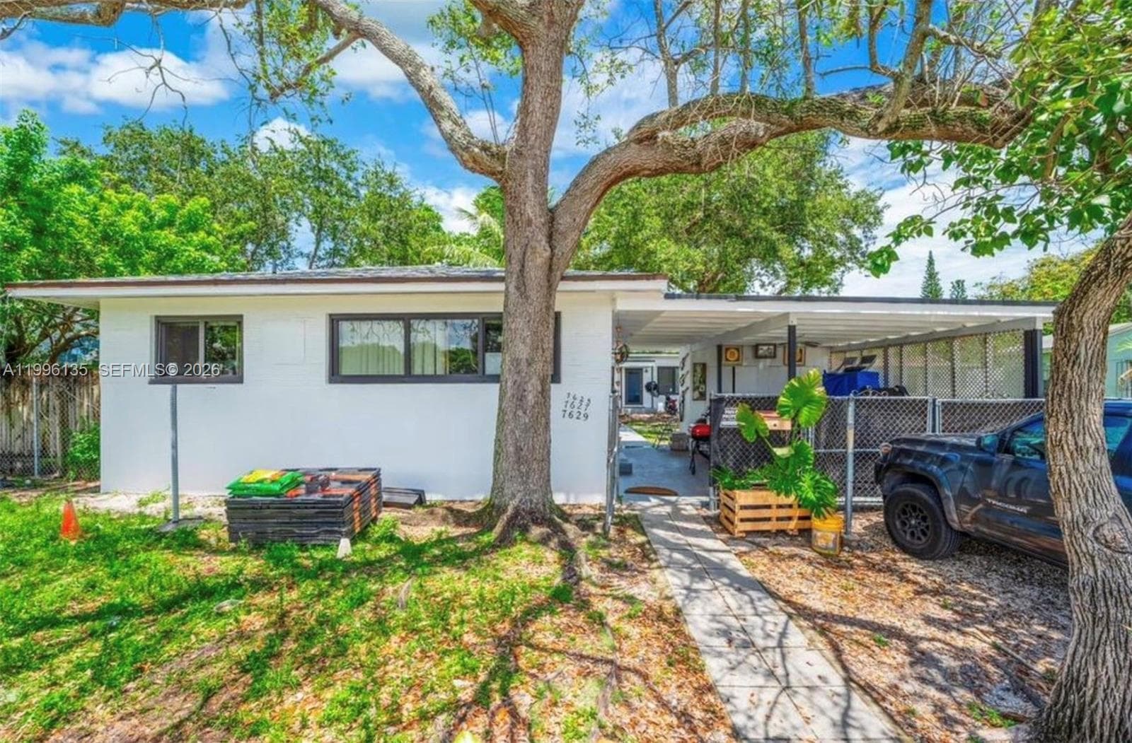 7625 NW 4th Ct, Miami FL 33150 — 4