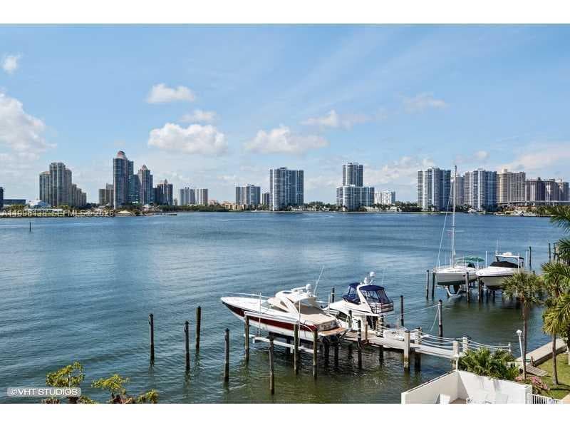 17878 N BAY RD # 307, Sunny Isles Beach FL 33160 — 2