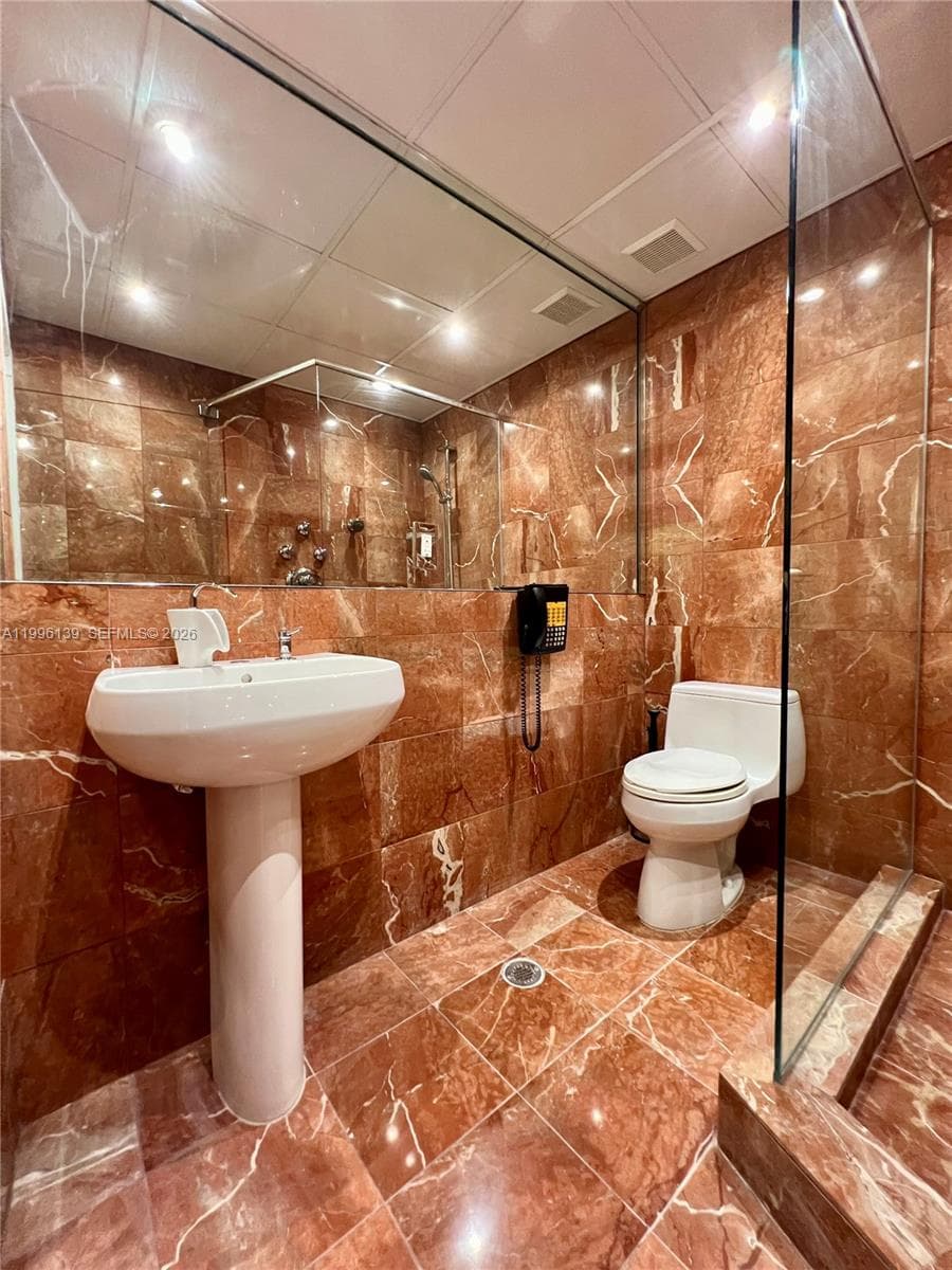 12940 SW 128th St # 202, Miami FL 33186 — 52