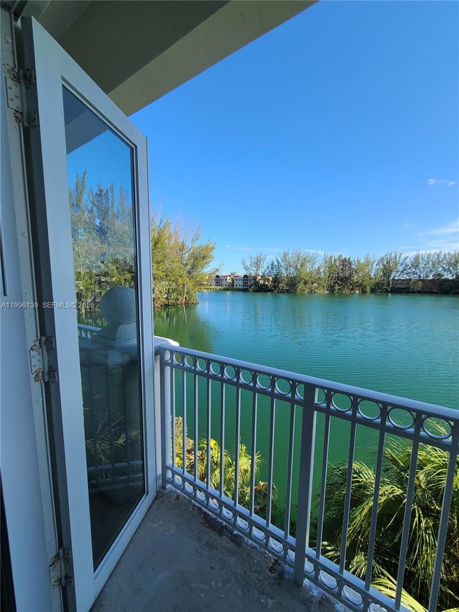 12940 SW 128th St # 202, Miami FL 33186 — 25
