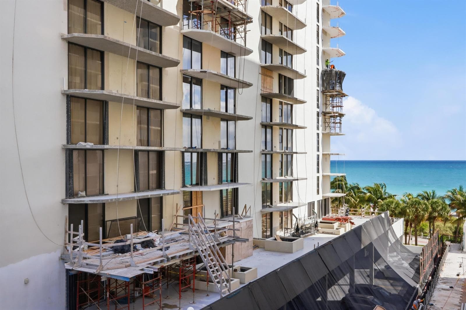 6039 Collins Avenue # 609, Miami Beach FL 33140 — 27