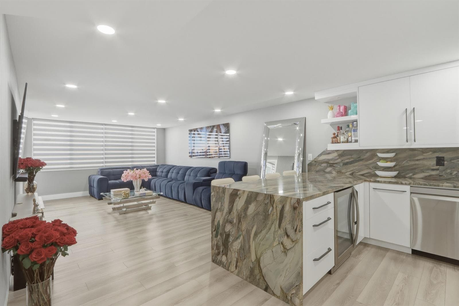 6039 Collins Avenue # 609, Miami Beach FL 33140 — 6