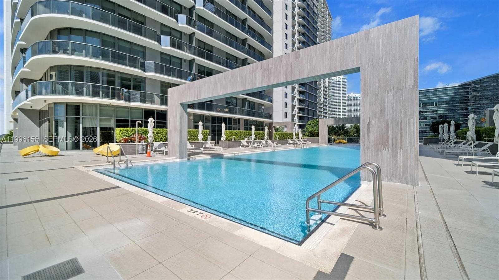 55 SW 9th # 2804, Miami FL 33130 — 11