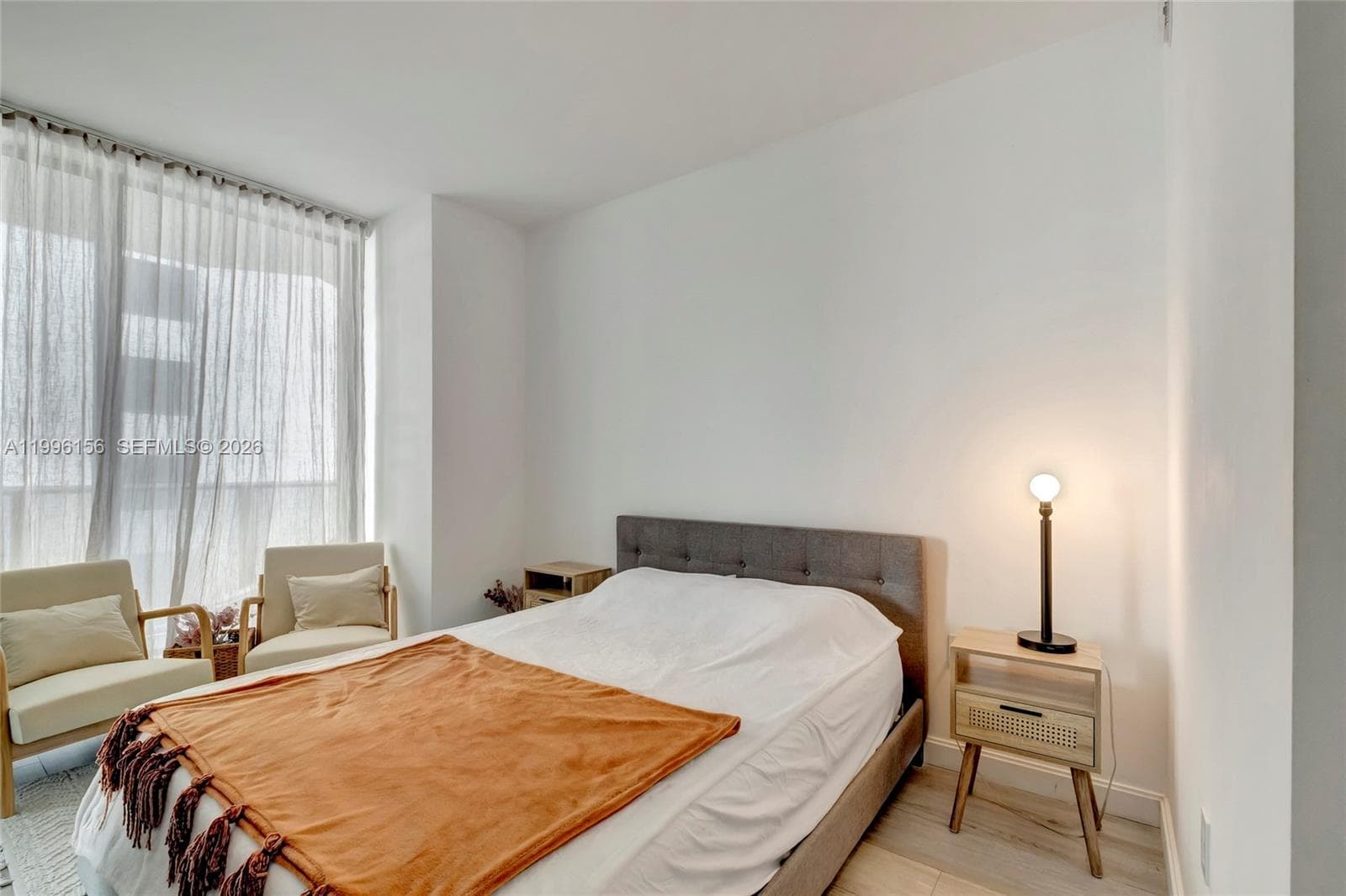55 SW 9th # 2804, Miami FL 33130 — 44