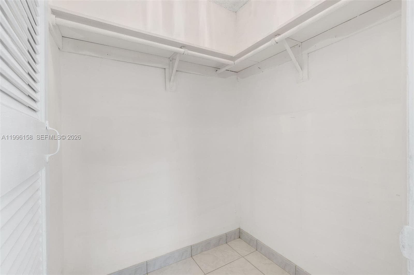 6130 W 19th Ave # 305, Hialeah FL 33012 — 20