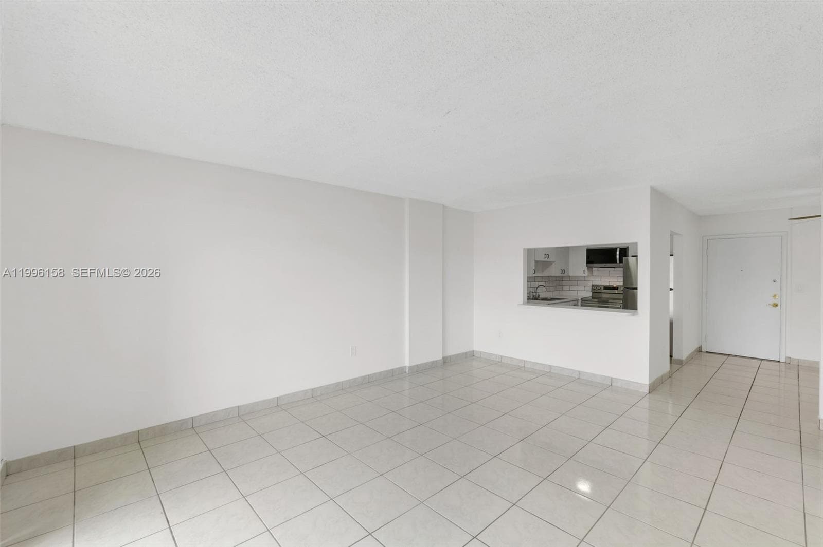 6130 W 19th Ave # 305, Hialeah FL 33012 — 19