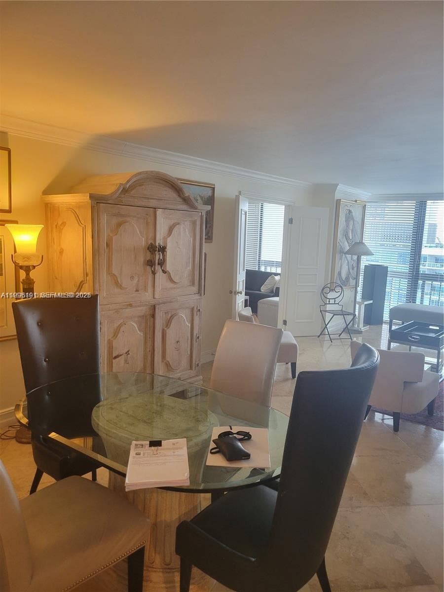 2333 Brickell Ave # 2504, Miami FL 33129 — 9