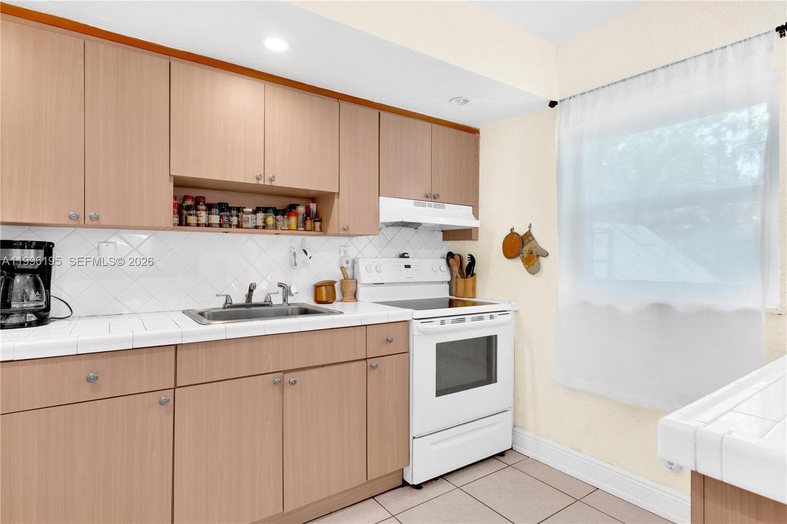 6133 SW 62nd Ter, South Miami FL 33143 — 10