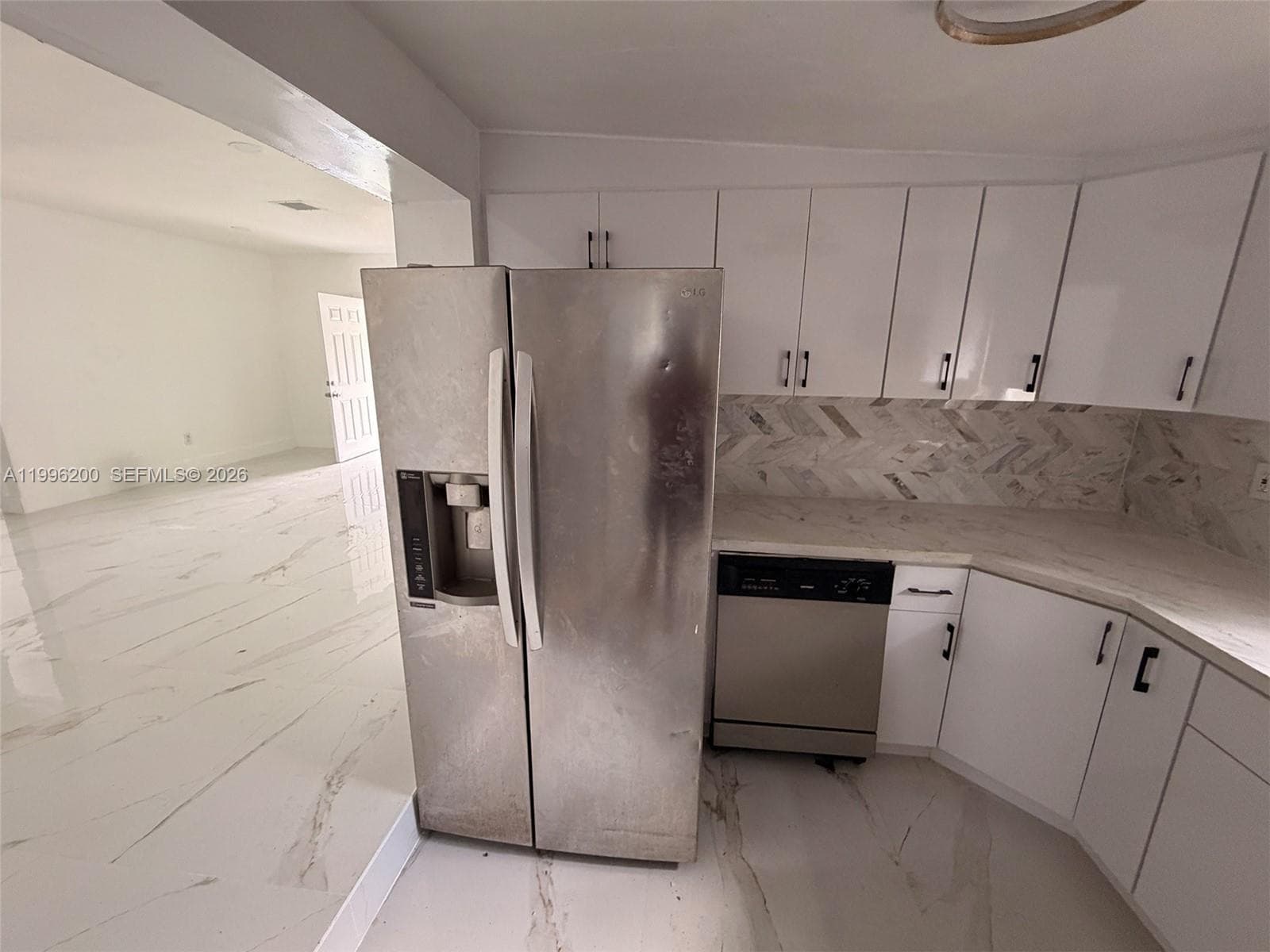 1261 NW 45th St, Miami FL 33142 — 23