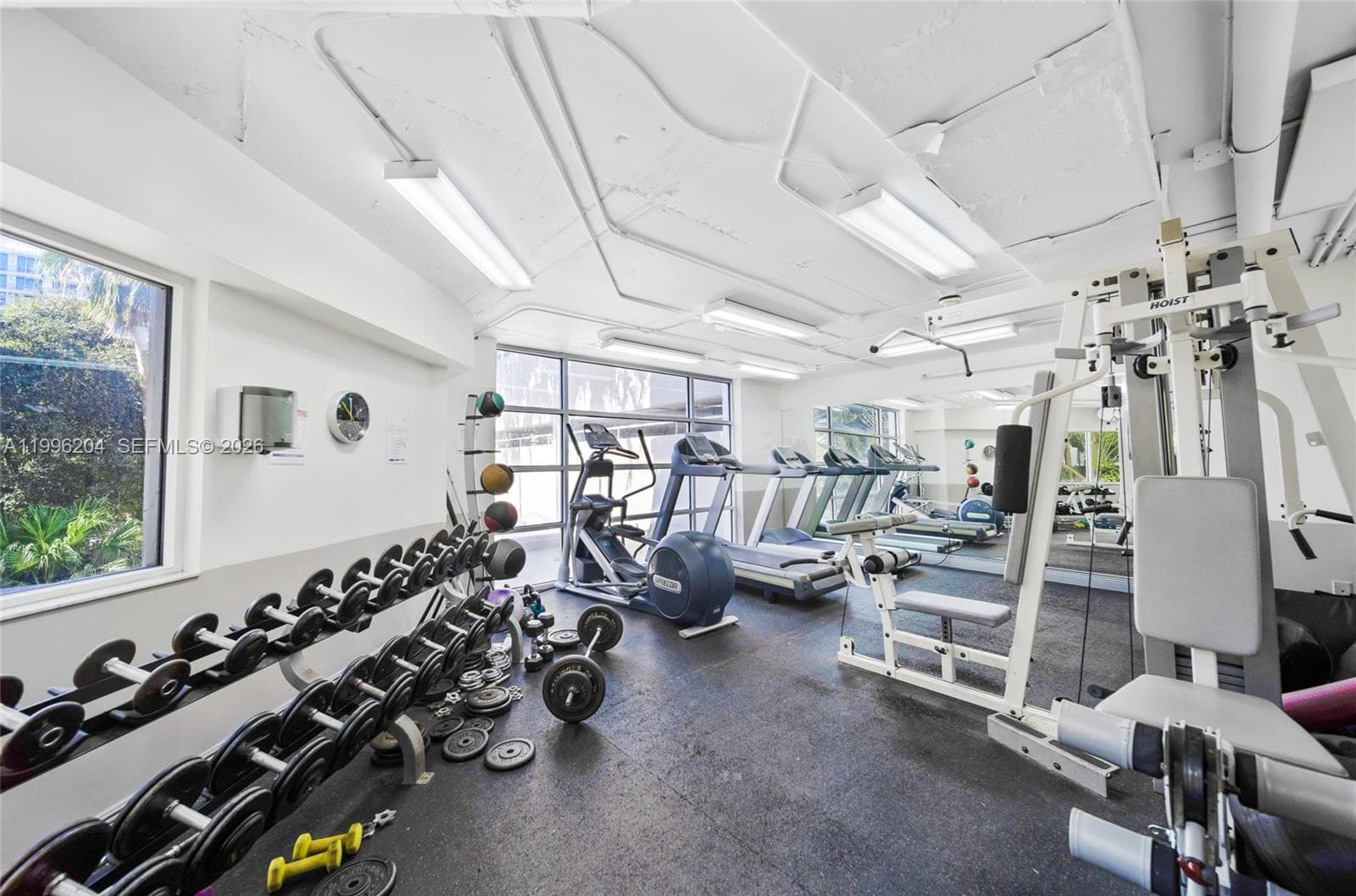 1621 Bay Rd # 802, Miami Beach FL 33139 — 34