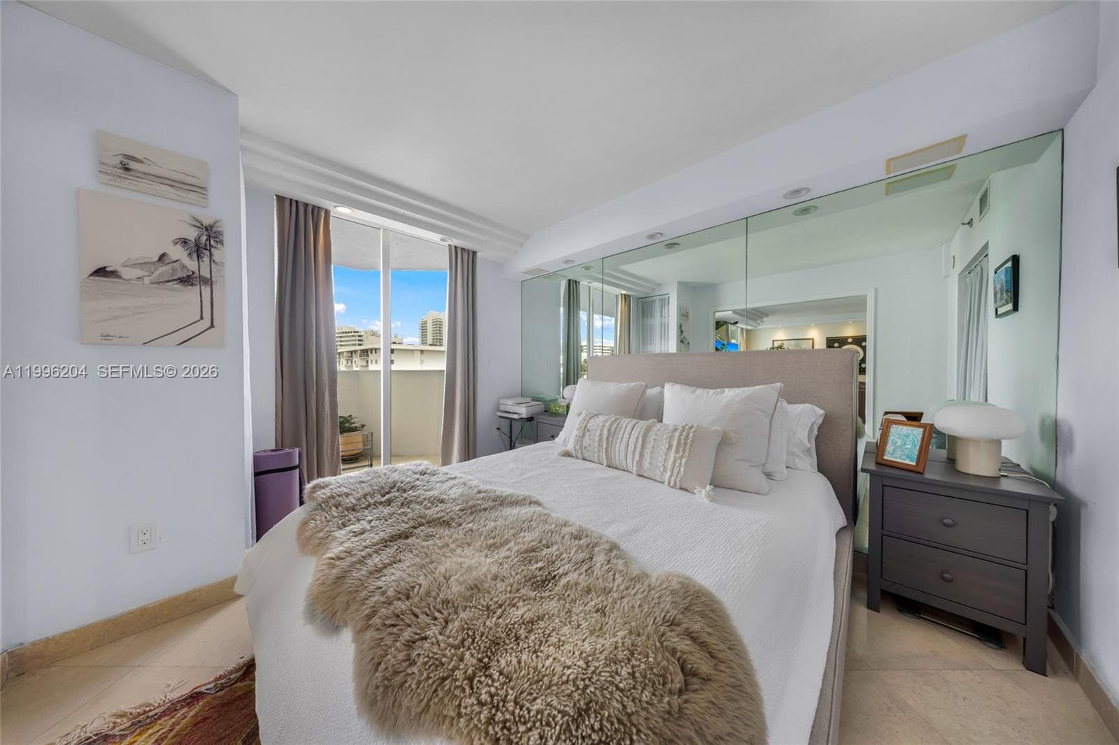 1621 Bay Rd # 802, Miami Beach FL 33139 — 19