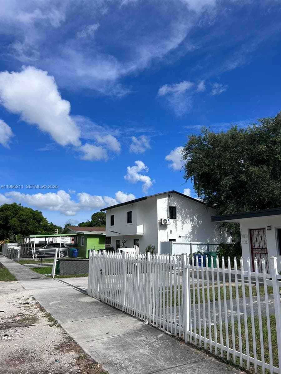 1128 NW 76th St, Miami FL 33150 — 30